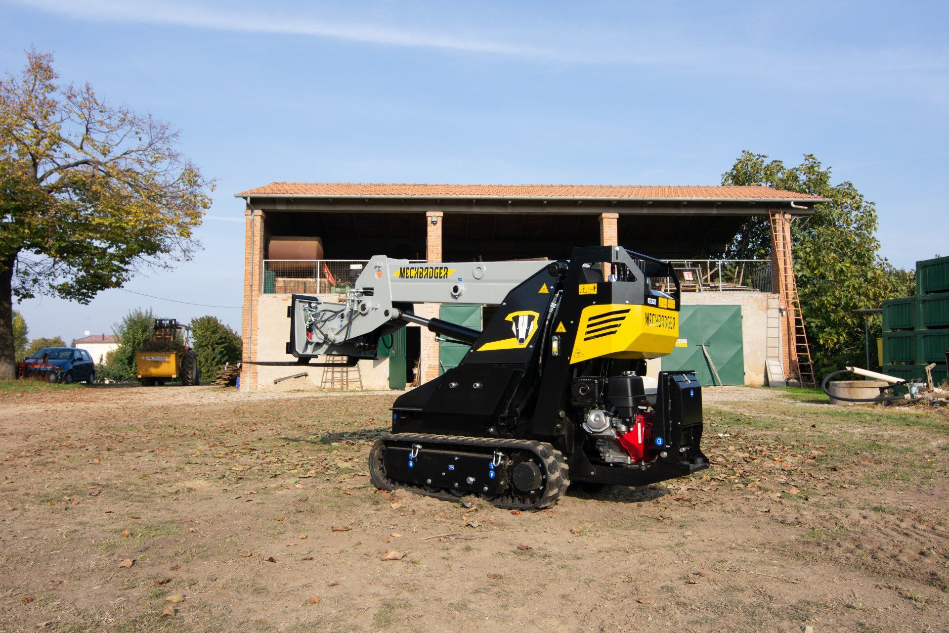 MP Loader Arm equipment for MechBadger Multipurpose Drive Units - Image 8