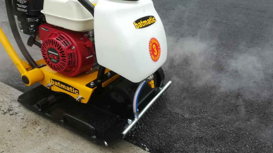 Batmatic Petrol Forward Plate compactor FP1650 G Honda GX 160 88kg 16kN - Image 3