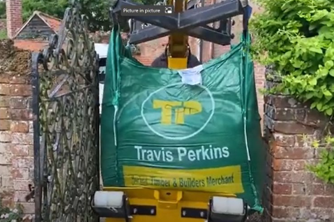 Dragon Lifter LF750 with bag lift attachment - Image 4